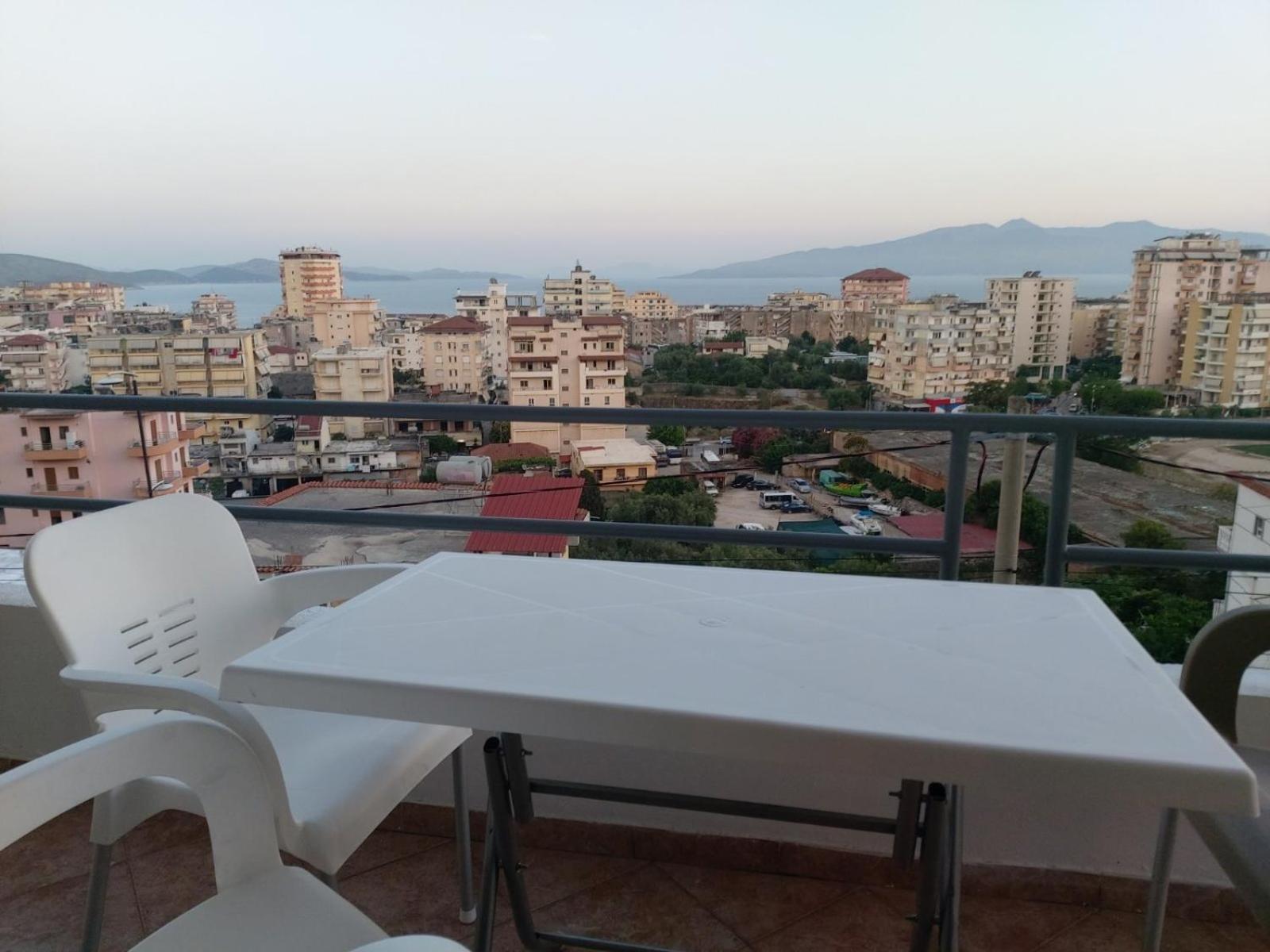 Thomas Apartments ซารานเดอ ภายนอก รูปภาพ